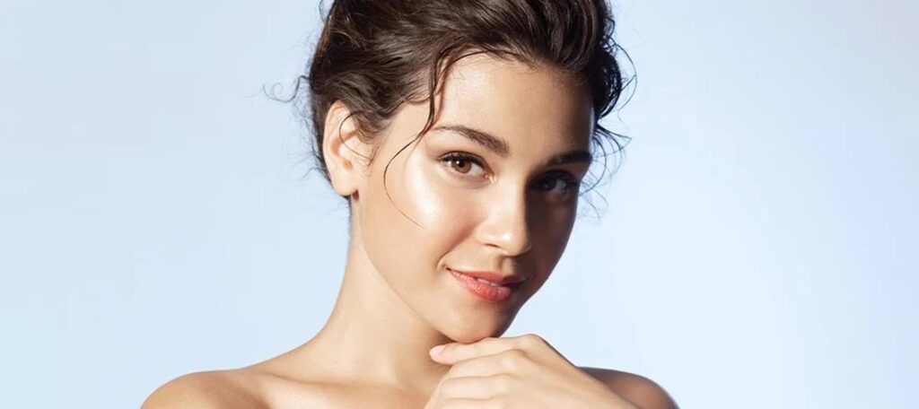Embrace Your Radiance: All-Natural Skincare Tips for Glowing Skin